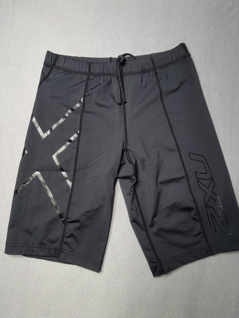 2XU Womens Compression Running Shorts Color Black Size L